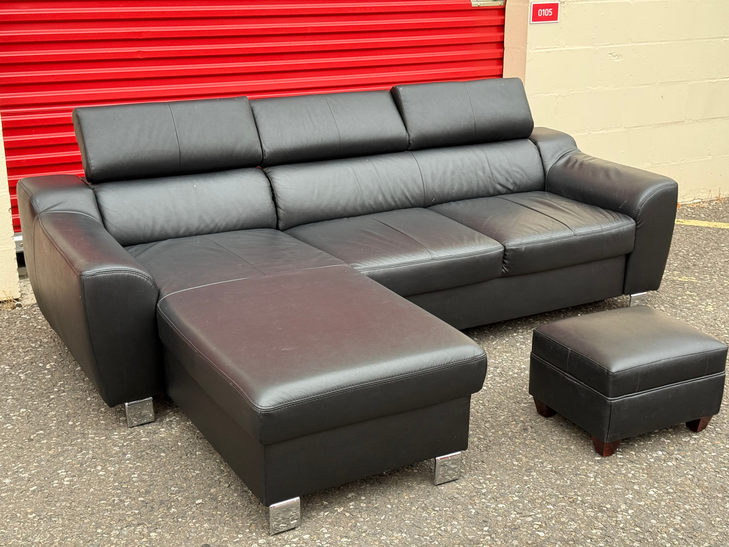 Black Leather Corner Sofa