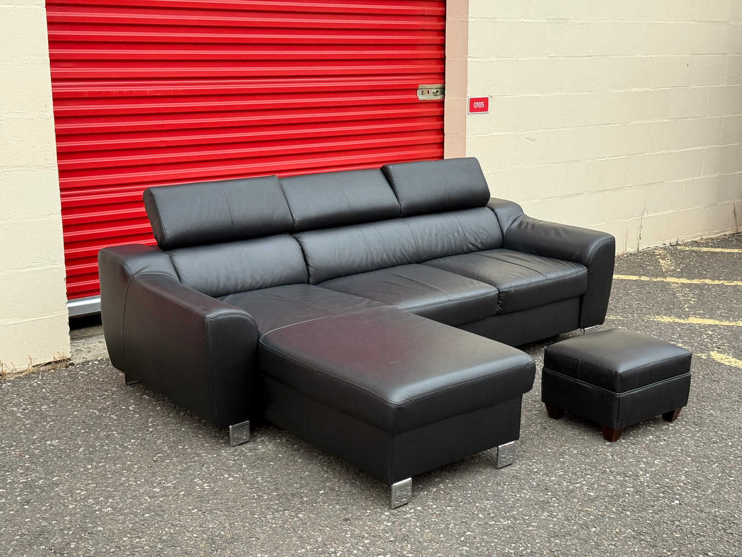 Black Leather Corner Sofa