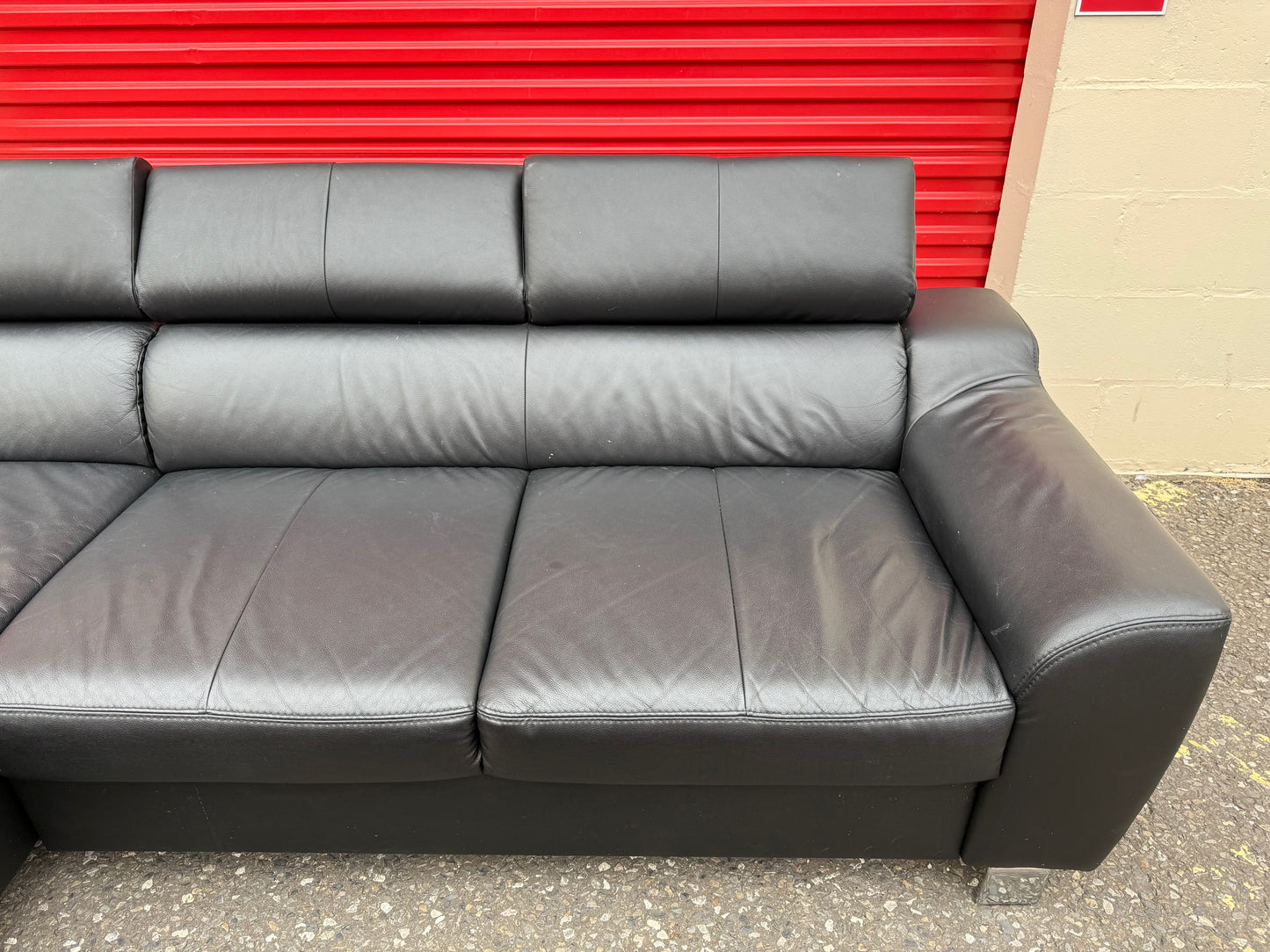 Black Leather Corner Sofa
