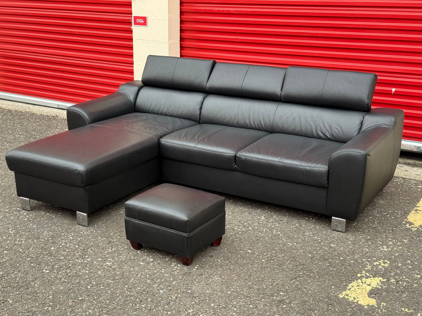 Black Leather Corner Sofa