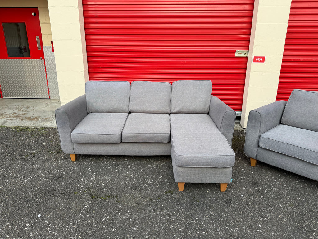 DFS Capsule Collection Set