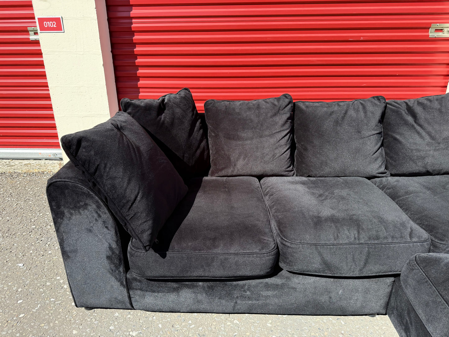 (Ex-Display) Plush Black Corner Sofa