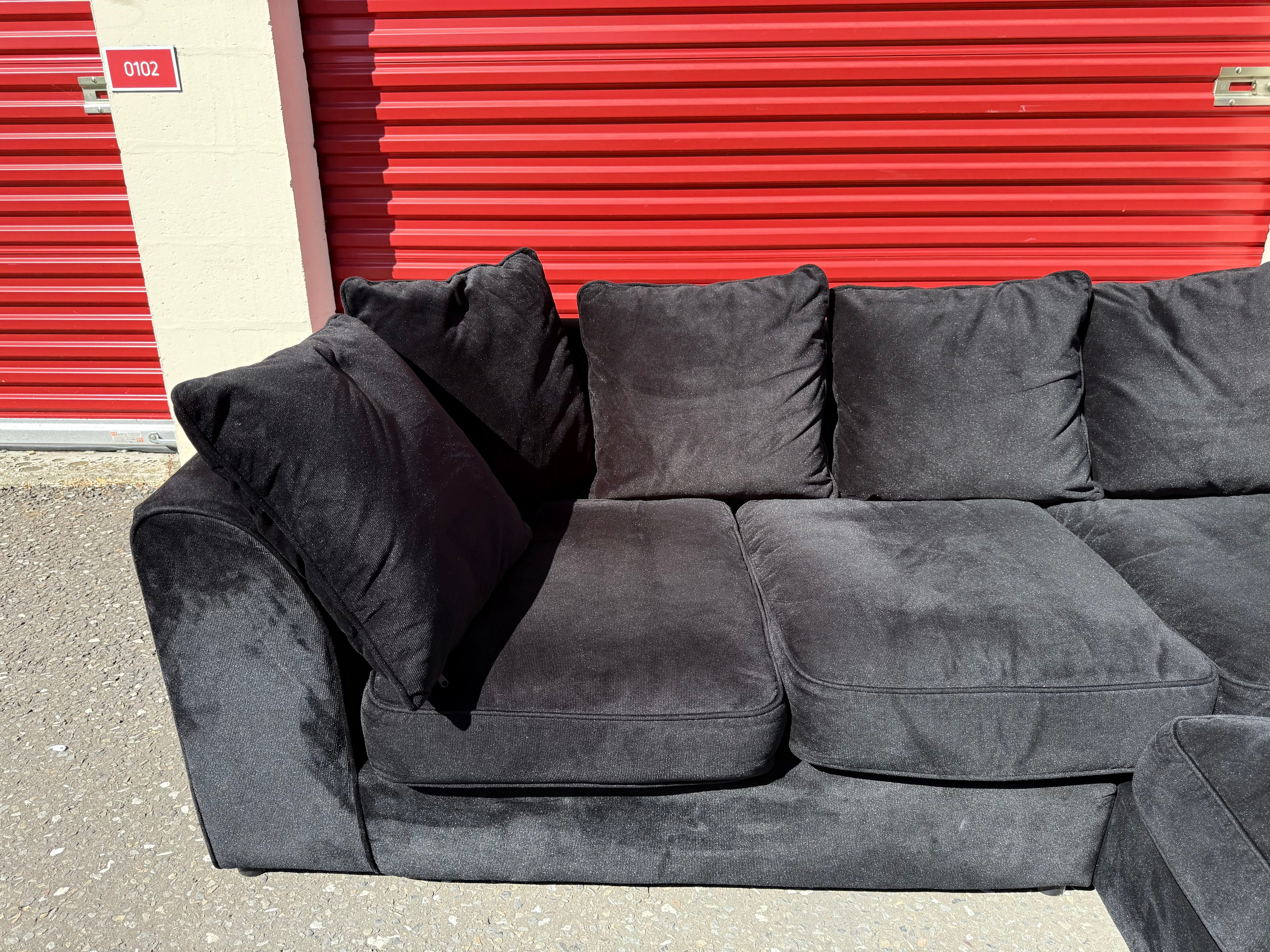(Ex-Display) Plush Black Corner Sofa