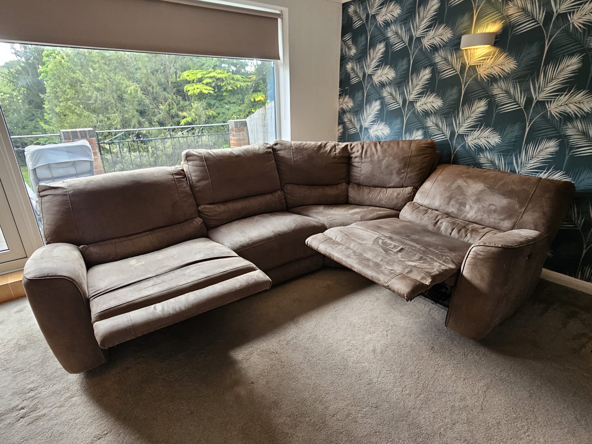 FABB Sofas Electric Recliner Corner Sofa