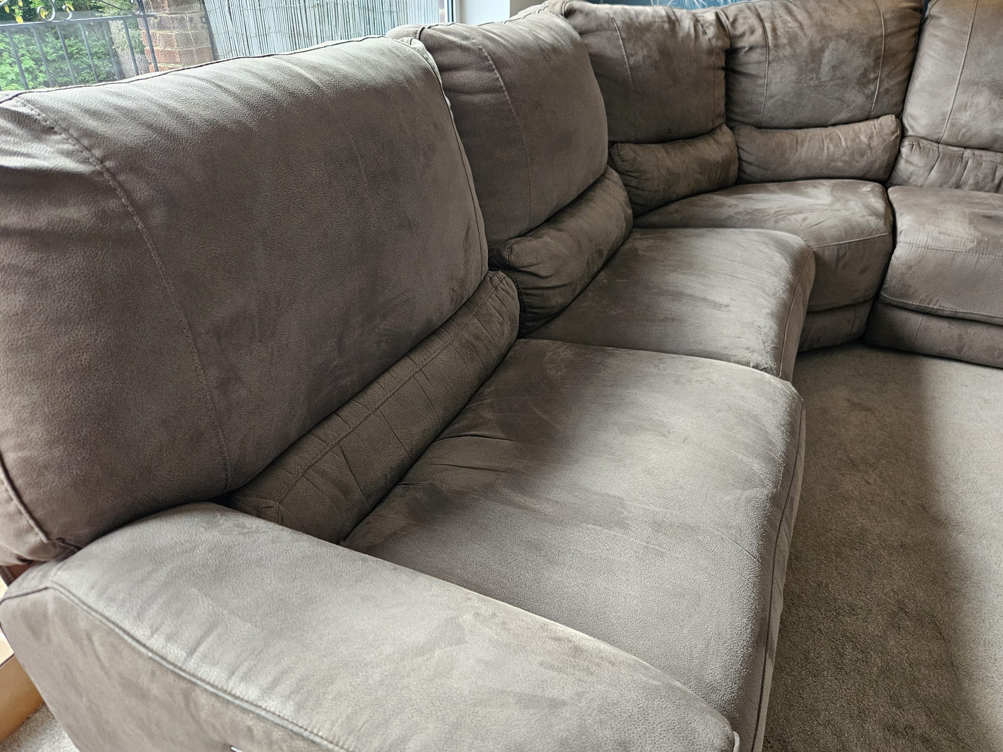 FABB Sofas Electric Recliner Corner Sofa