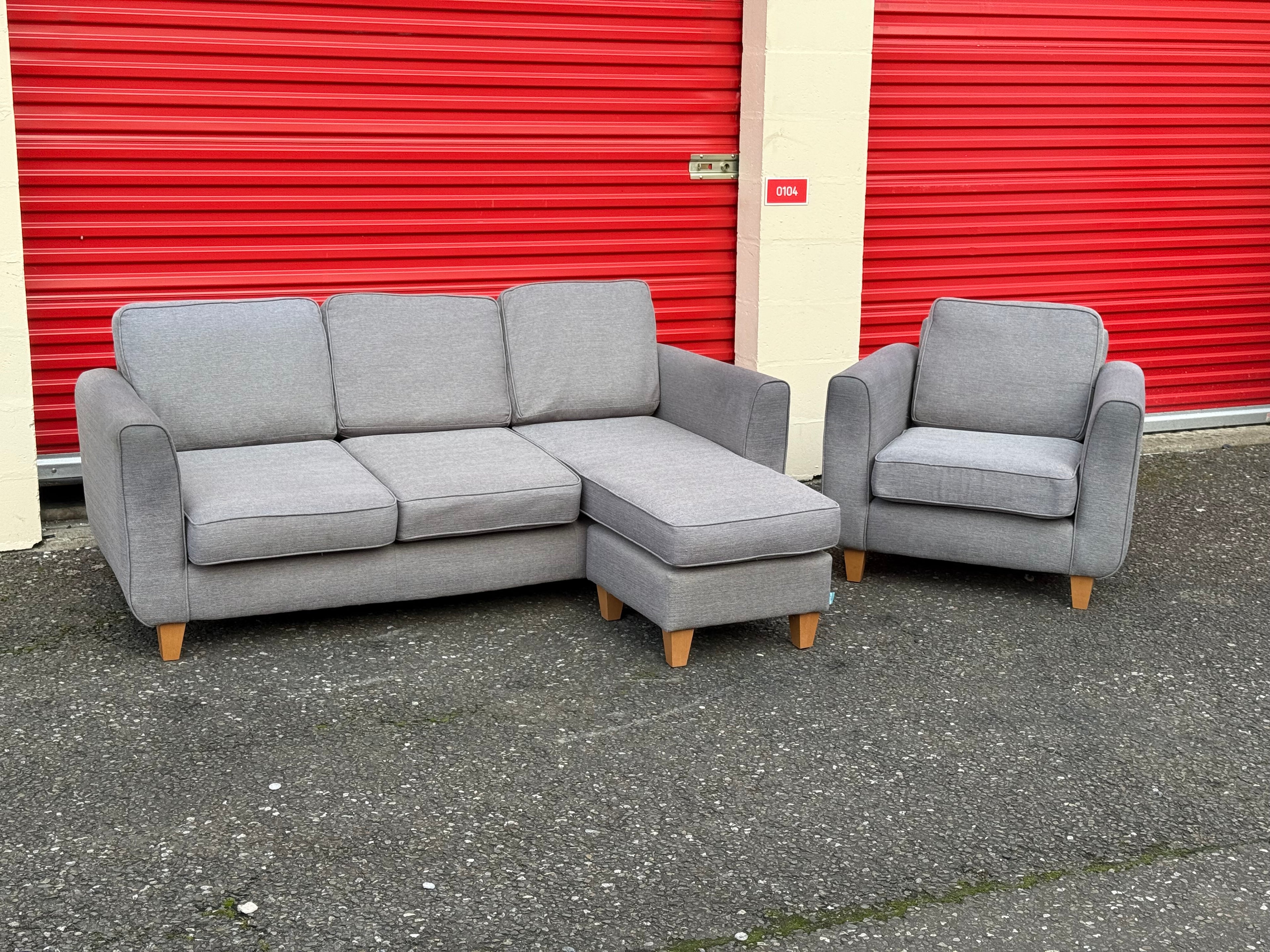 DFS Capsule Collection Set