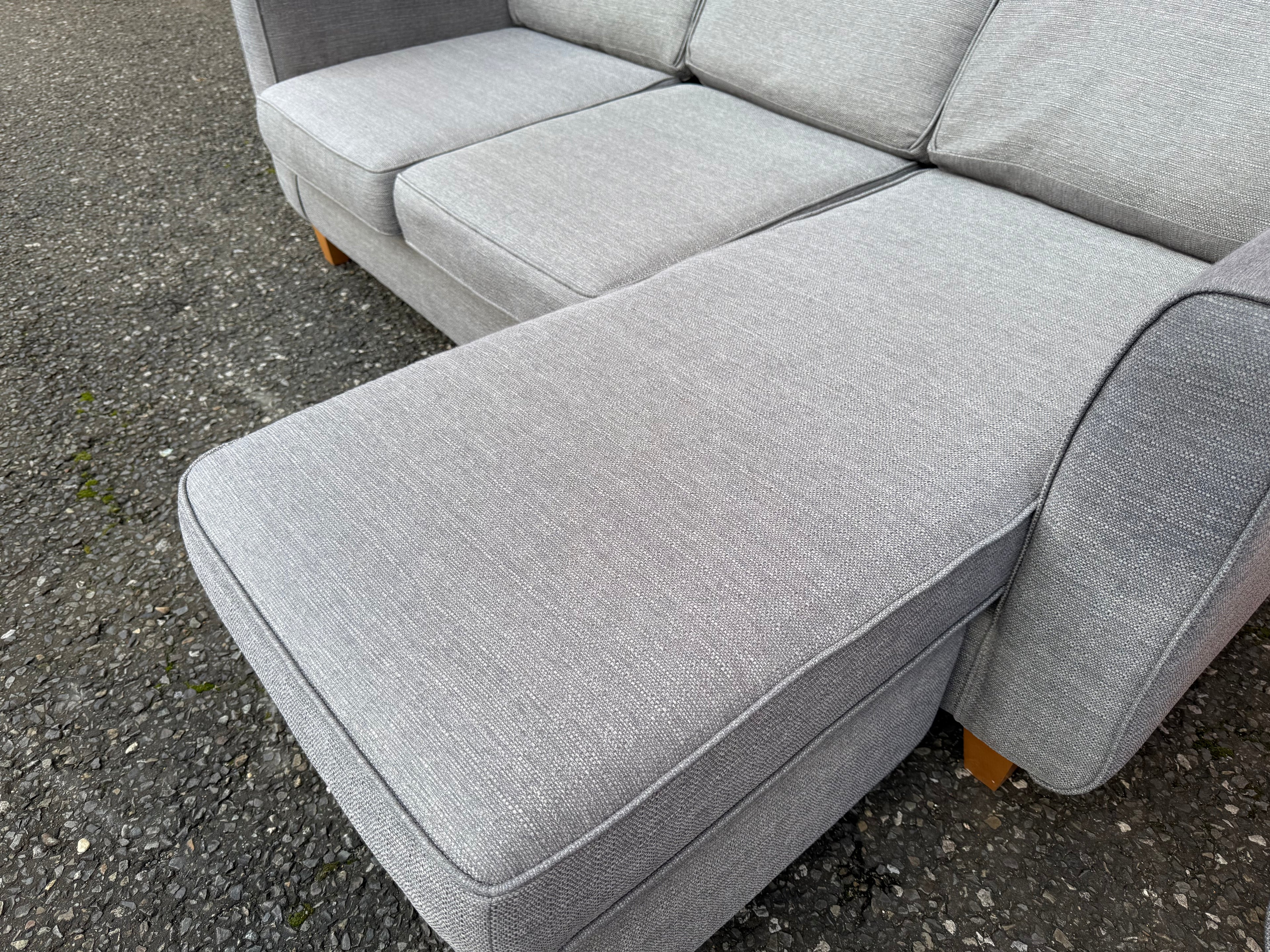 DFS Capsule Collection Set