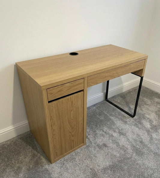 IKEA Micke Desk