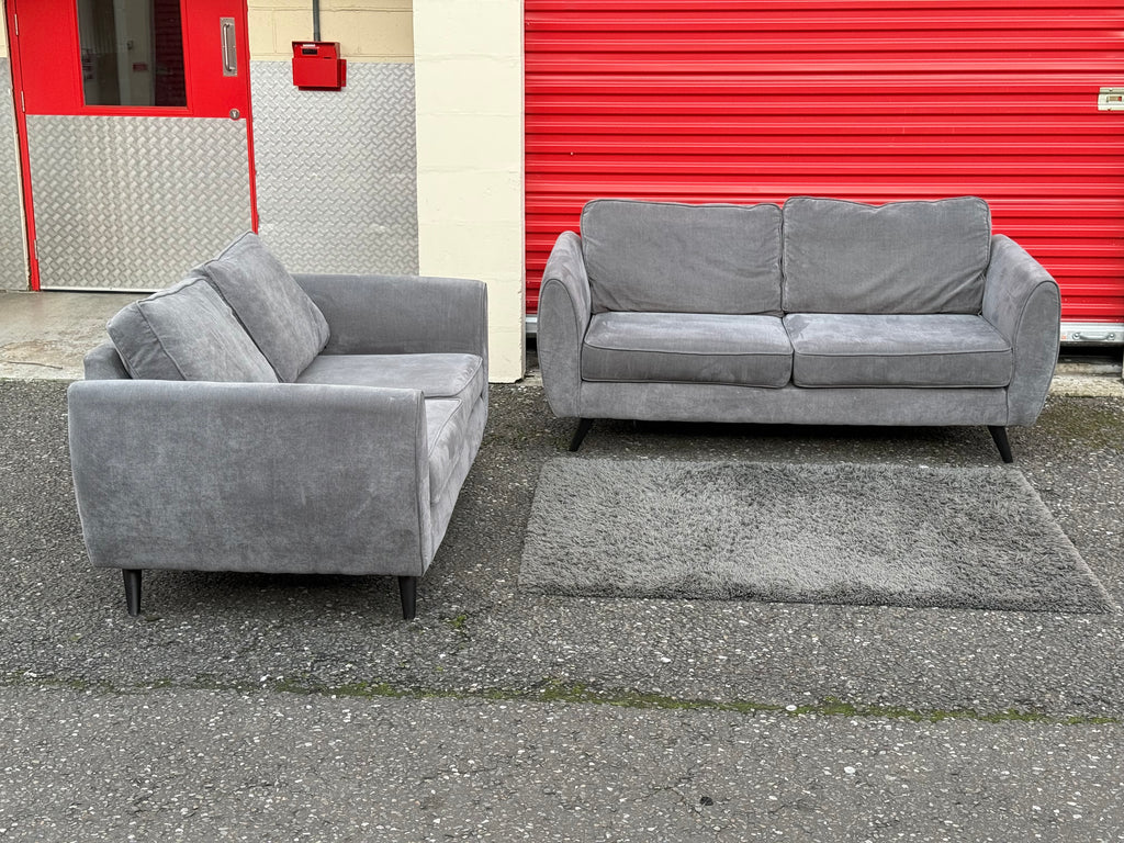 DFS Grapite Sofa Set