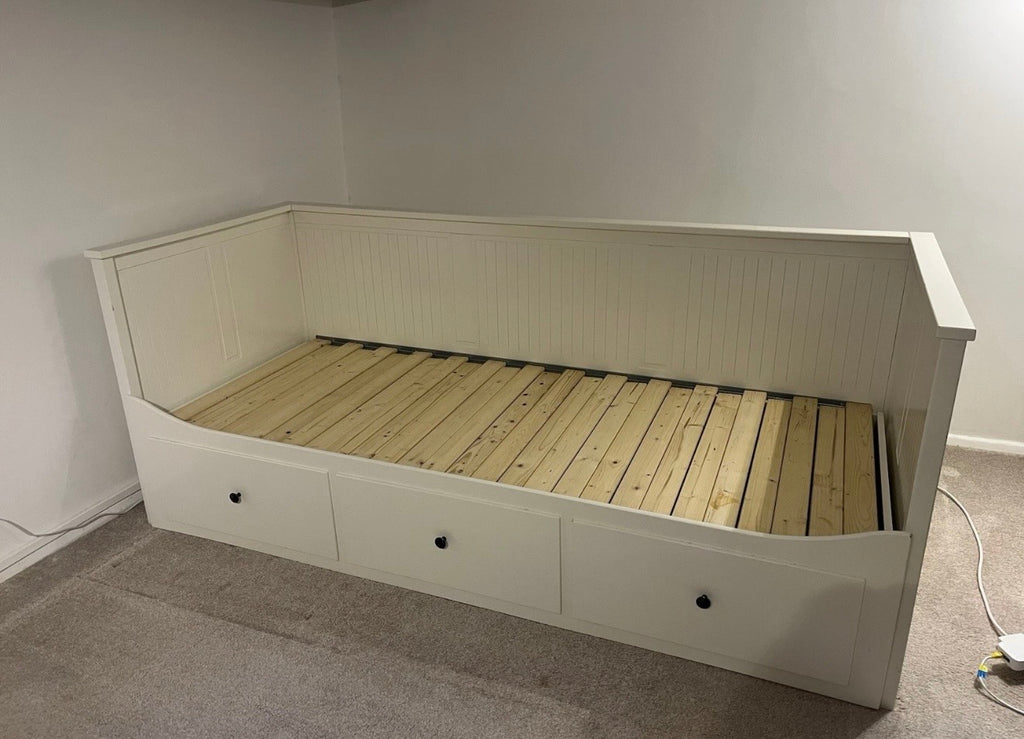 IKEA Hemnes Day Bed & Mattresses