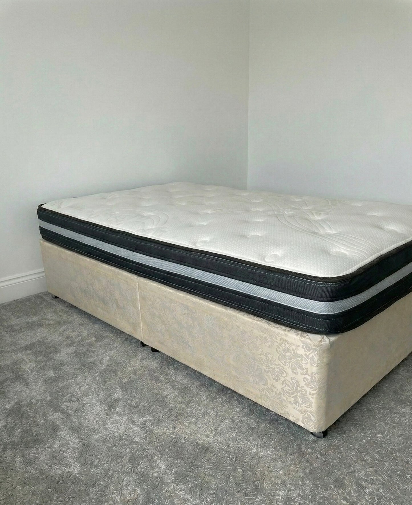 Small Double Divan Bed & Mattress