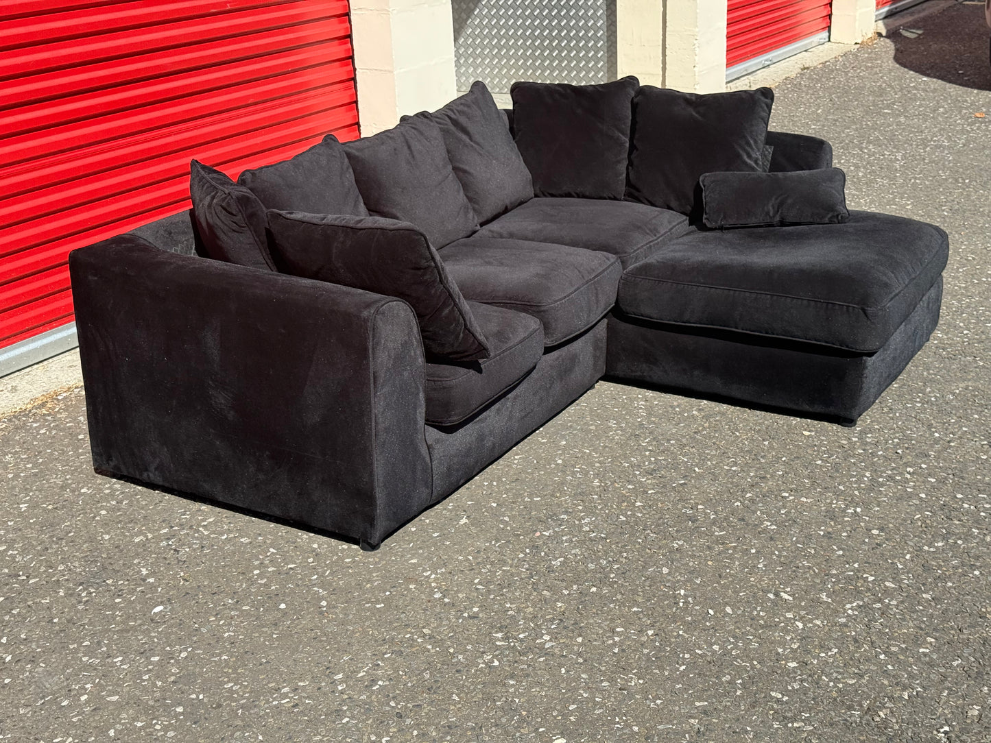 (Ex-Display) Plush Black Corner Sofa